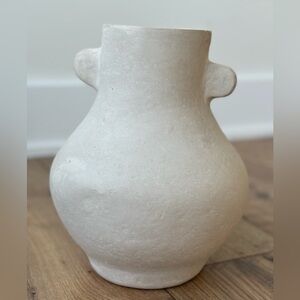 Putty/ Greige/ (cool)Tan Organic Vase